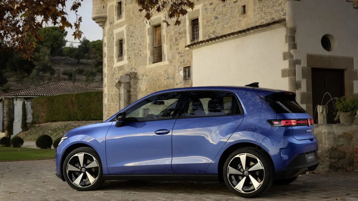 Elektrikli Volkswagen Polo için Türkiye tarihi belli oldu: 2027’nin ilk çeyreğinde geliyor Elektrikli Volkswagen Polo için Türkiye tarihi belli oldu: 2027’nin ilk çeyreğinde geliyor