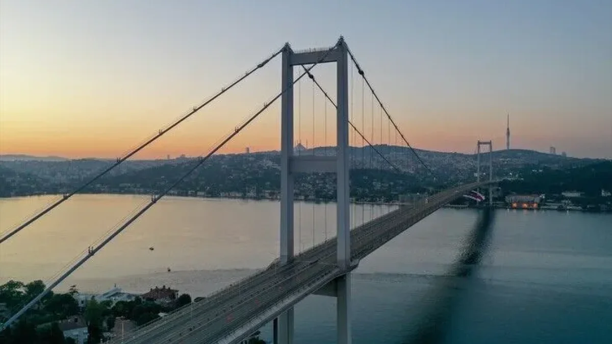 Bakanlıktan otoyol ve köprülerin özelleştirilmesindeki iddialara ilişkin açıklama: Mülkiyet devlette kalacak Bakanlıktan otoyol ve köprülerin özelleştirilmesindeki iddialara ilişkin açıklama: Mülkiyet devlette kalacak