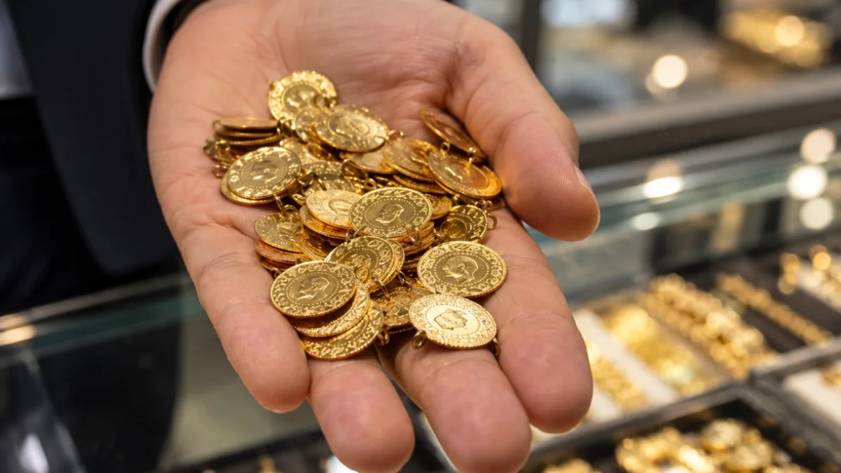 ALTIN FİYATLARI 15 EYLÜL: Gram ve çeyrek altın bugün ne kadar? ALTIN FİYATLARI 15 EYLÜL: Gram ve çeyrek altın bugün ne kadar?