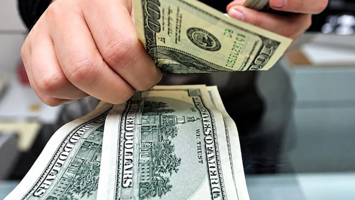 Fed faiz kararı öncesi uzmanlardan dolar tahmini: Beklenmedik hamle zayıflatabilir Fed faiz kararı öncesi uzmanlardan dolar tahmini: Beklenmedik hamle zayıflatabilir