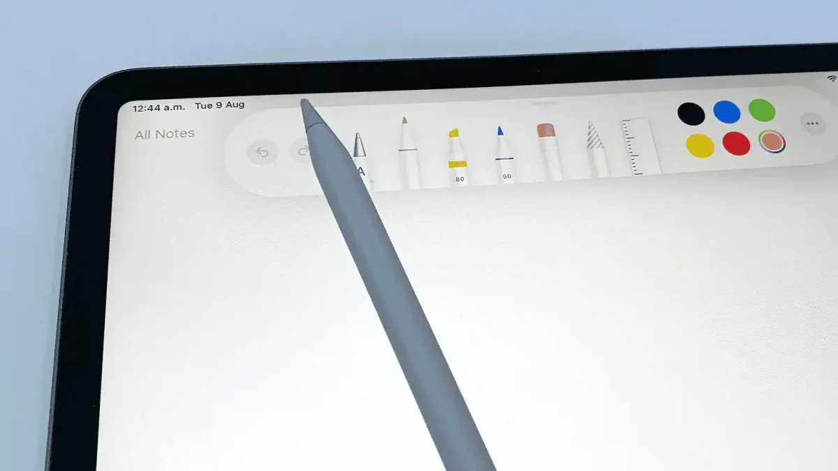 Apple, iPhone Duo için kompakt Pencil projesini iptal etti Apple, iPhone Duo için kompakt Pencil projesini iptal etti