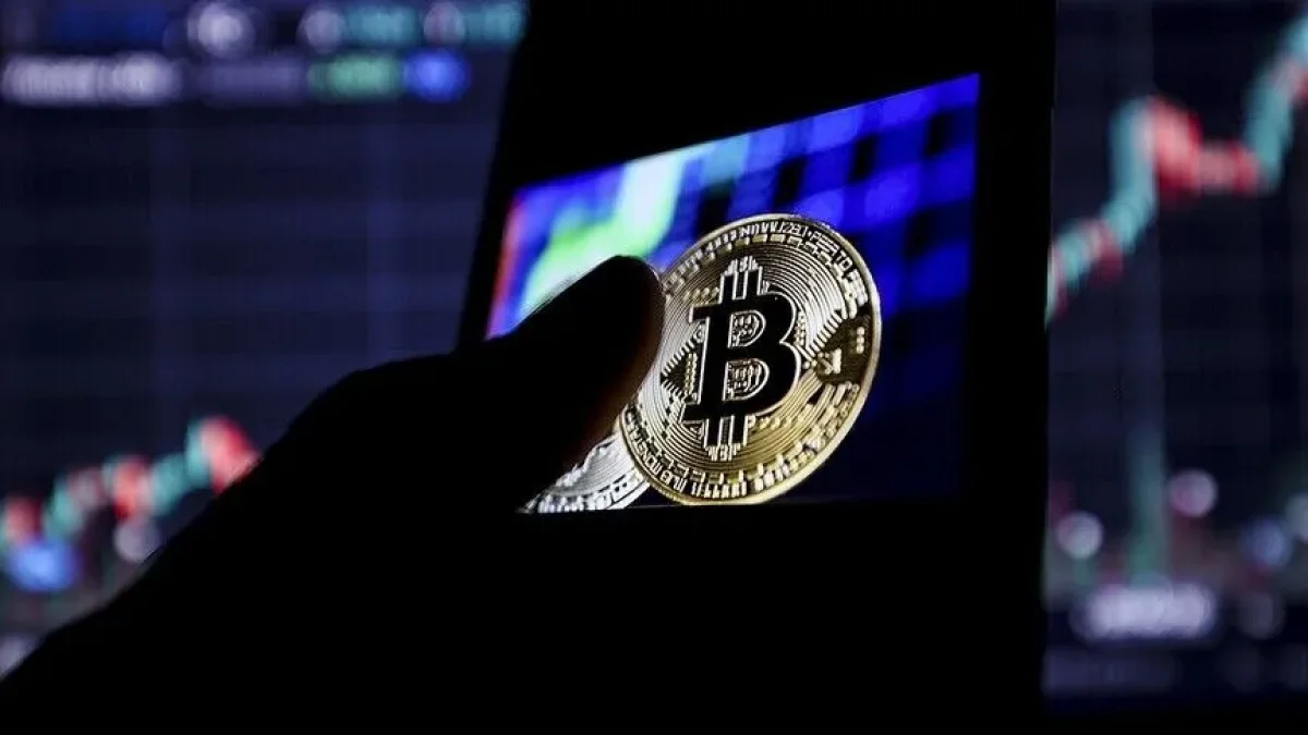Sekiz ayın zirvesinde: Bitcoin ETF girişleri ve makro verilerle 85 bin doları aştı Sekiz ayın zirvesinde: Bitcoin ETF girişleri ve makro verilerle 85 bin doları aştı