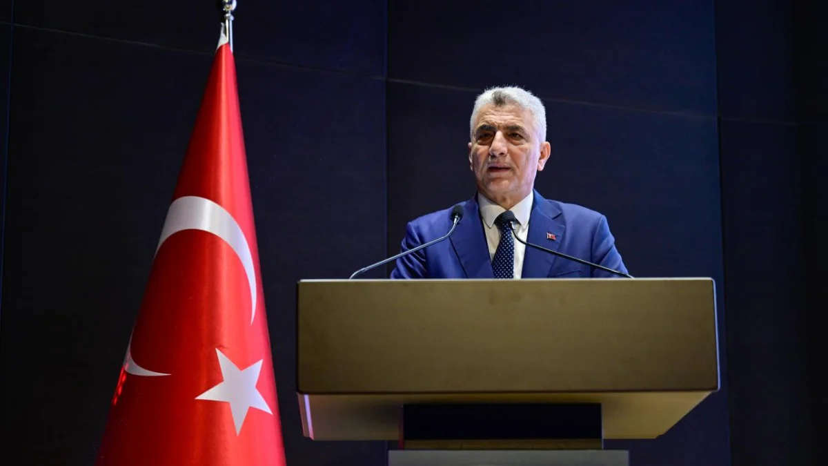 Bakan Bolat'tan ABD iş dünyasına yatırım çağrısı: Türkiye'de devasa bir potansiyel var Bakan Bolat'tan ABD iş dünyasına yatırım çağrısı: Türkiye'de devasa bir potansiyel var