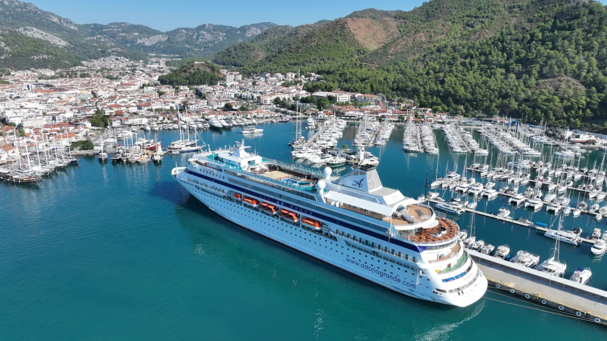 368 yolcusuyla Marmaris’e gelen Astoria Grande'nin bir sonraki durağı belli oldu 368 yolcusuyla Marmaris’e gelen Astoria Grande'nin bir sonraki durağı belli oldu