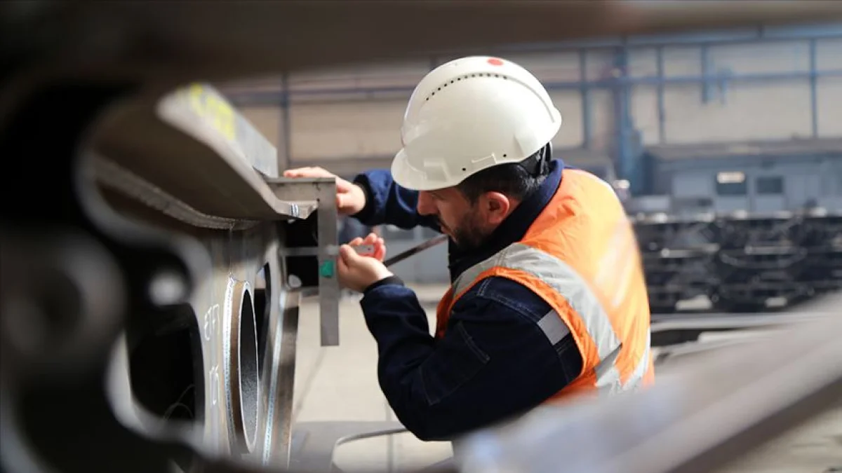 2029 hedefi 2,1 milyon ilave istihdam: Cumhurbaşkanı Yardımcısı Yılmaz iş gücü verilerini değerlendirdi 2029 hedefi 2,1 milyon ilave istihdam: Cumhurbaşkanı Yardımcısı Yılmaz iş gücü verilerini değerlendirdi