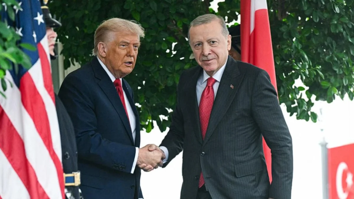 Trump'tan Türkiye ve CAATSA yaptırımları mesajı: Dostum Erdoğan'la her zaman görüşüyorum Trump'tan Türkiye ve CAATSA yaptırımları mesajı: Dostum Erdoğan'la her zaman görüşüyorum