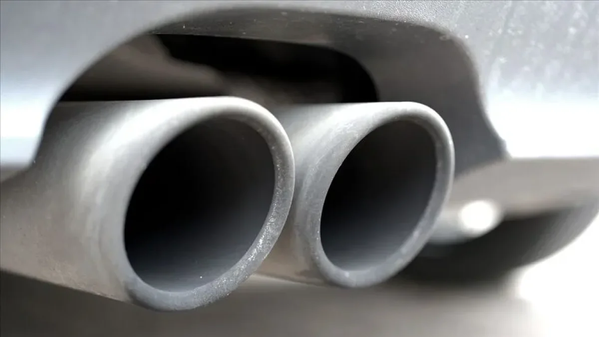 Almanya ve Fransa anlaştı: AB'nin içten yanmalı motor yasağını hafifletme adımı Almanya ve Fransa anlaştı: AB'nin içten yanmalı motor yasağını hafifletme adımı