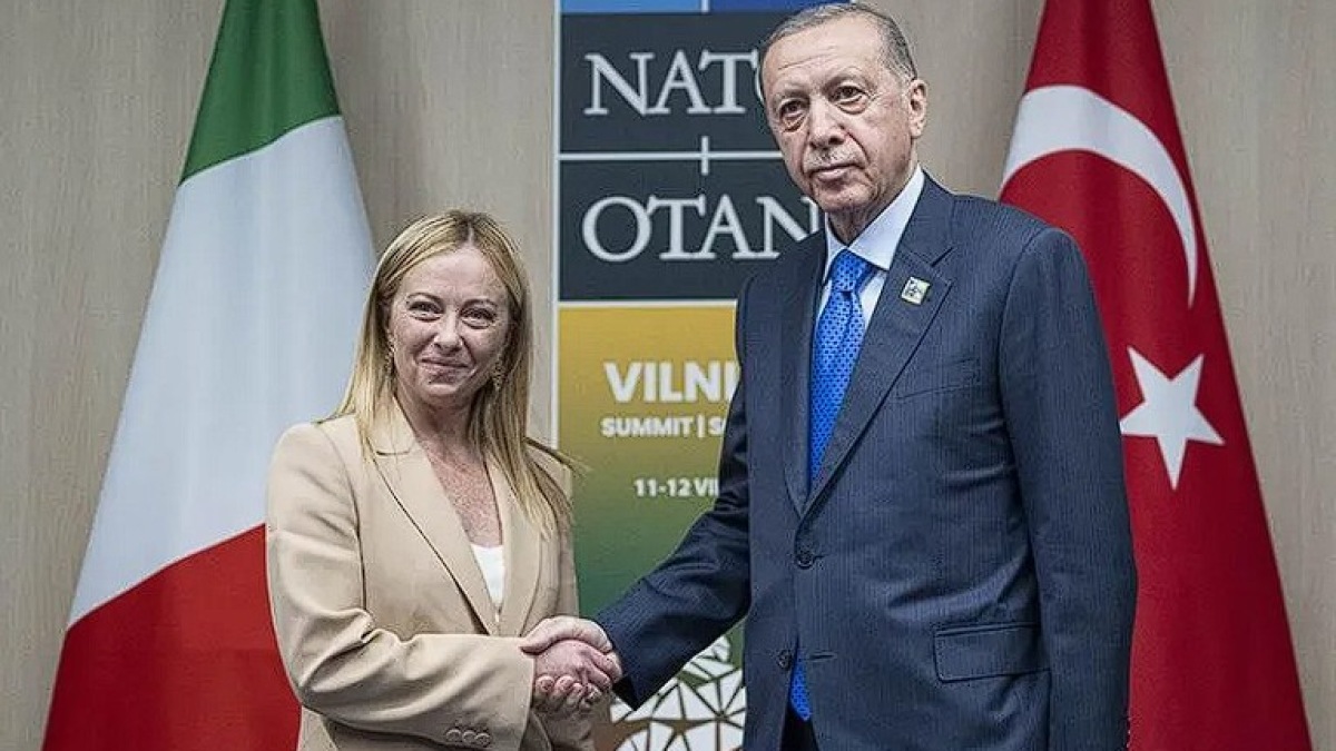 Cumhurbaşkanı Erdoğan’dan Meloni ile NATO Zirvesi görüşmesi: Yeni adımlar gündemde Cumhurbaşkanı Erdoğan’dan Meloni ile NATO Zirvesi görüşmesi: Yeni adımlar gündemde