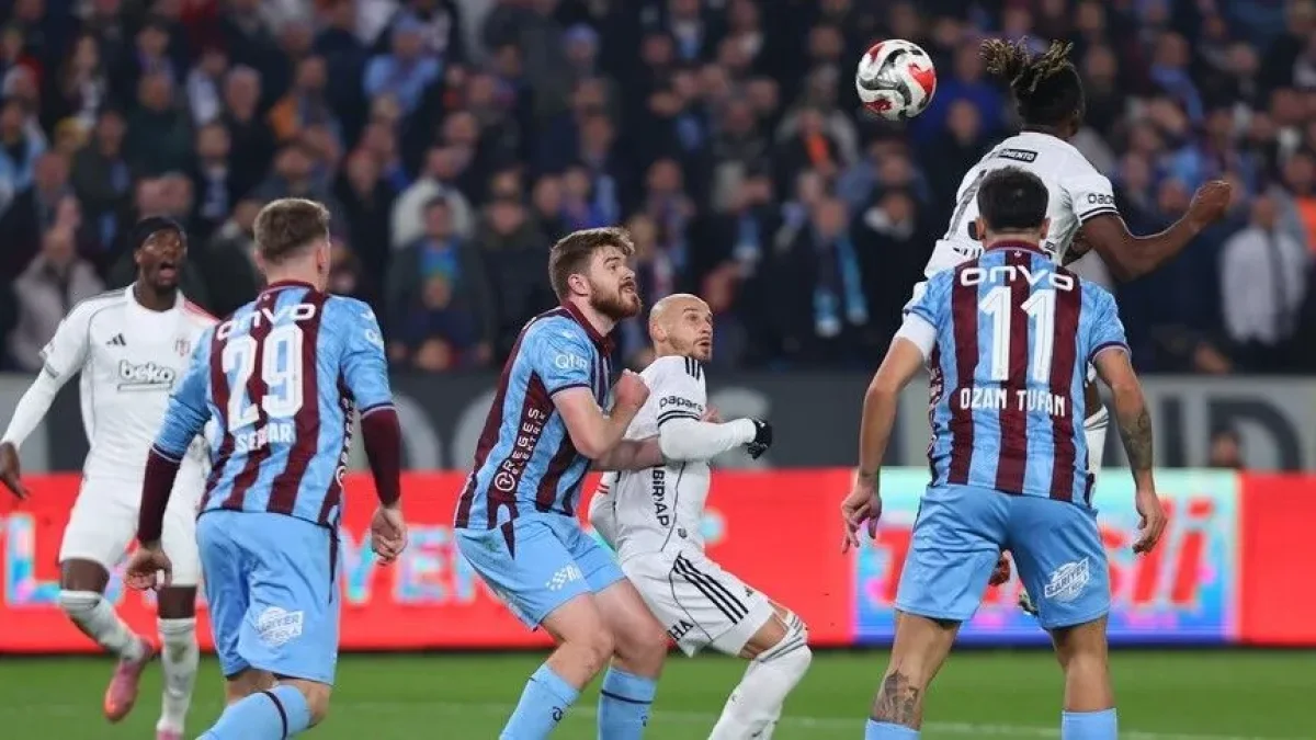 Trabzonspor Beşiktaş maçı ne zaman, saat kaçta? Orkun Kökçü ve Onuachu moralleri bozdu: İşte muhtemel 11'ler Trabzonspor Beşiktaş maçı ne zaman, saat kaçta? Orkun Kökçü ve Onuachu moralleri bozdu: İşte muhtemel 11'ler