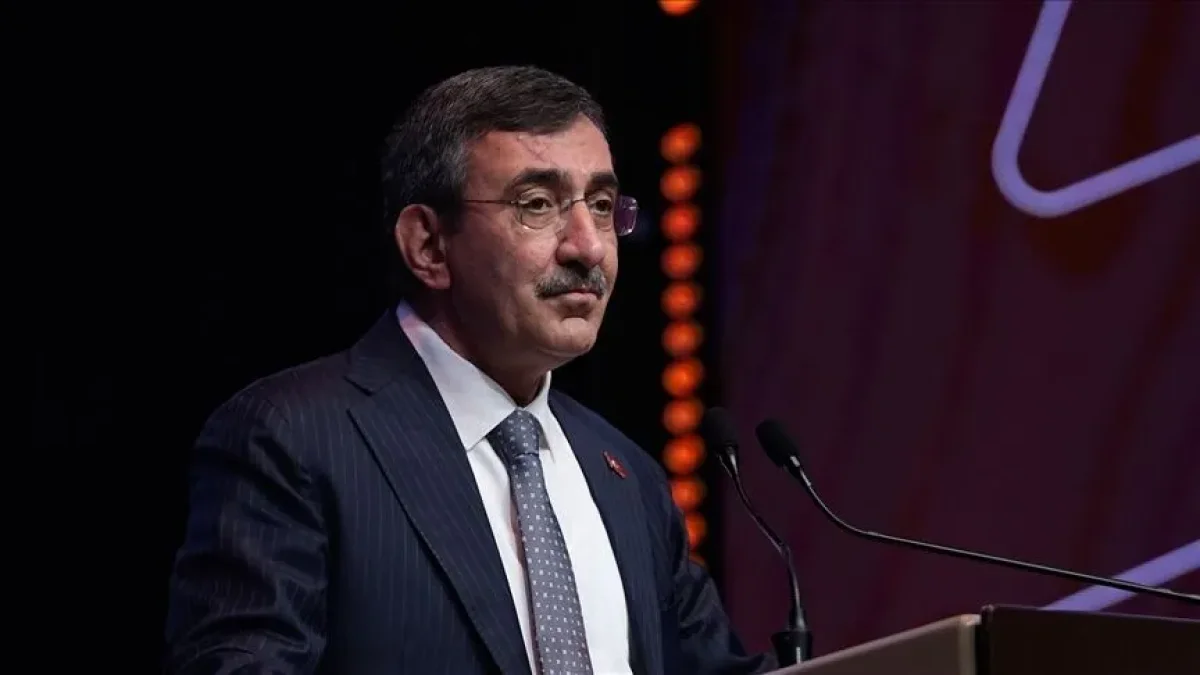 Son dakika: Cevdet Yılmaz'dan fon düzenlemesi açıklaması: Sermaye piyasaları daha da güçlenecek Son dakika: Cevdet Yılmaz'dan fon düzenlemesi açıklaması: Sermaye piyasaları daha da güçlenecek
