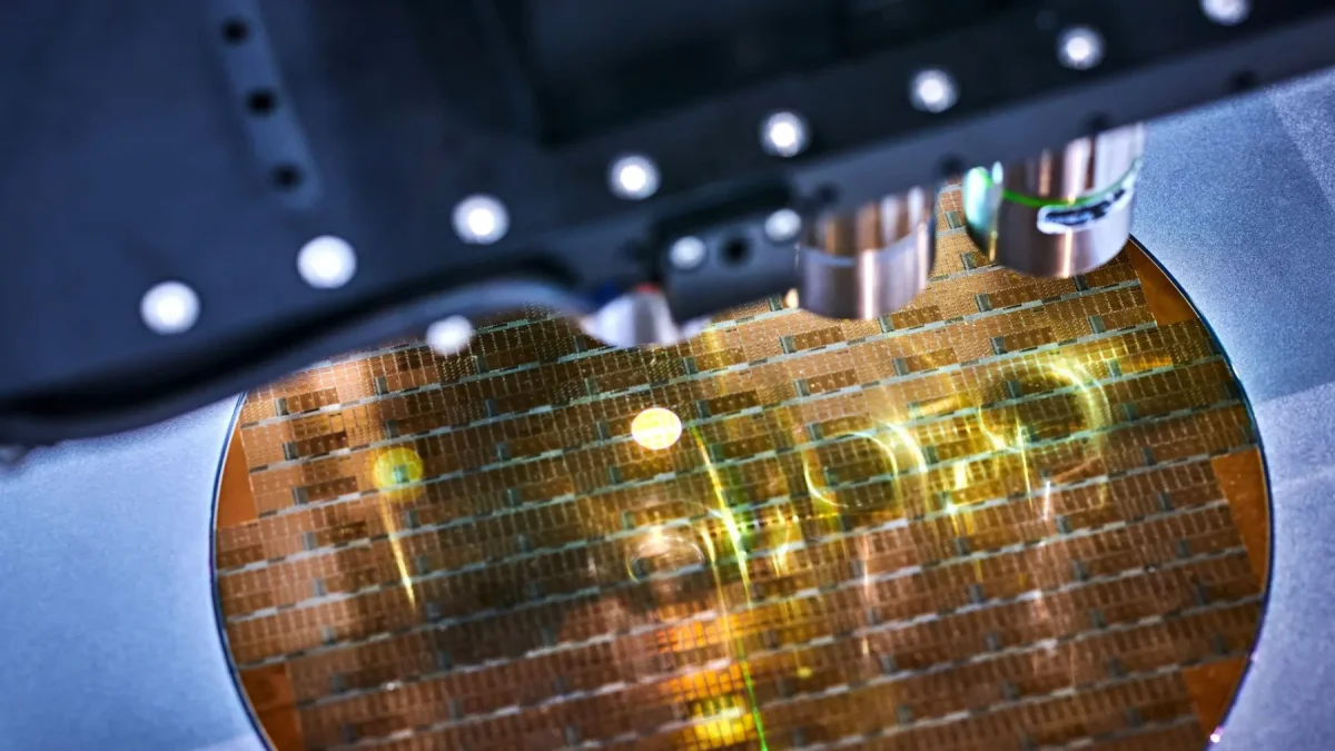 Çin, 0,1 nm çözünürlüğe sahip 200 kV'lık elektron mikroskobunda seri üretime geçti Çin, 0,1 nm çözünürlüğe sahip 200 kV'lık elektron mikroskobunda seri üretime geçti
