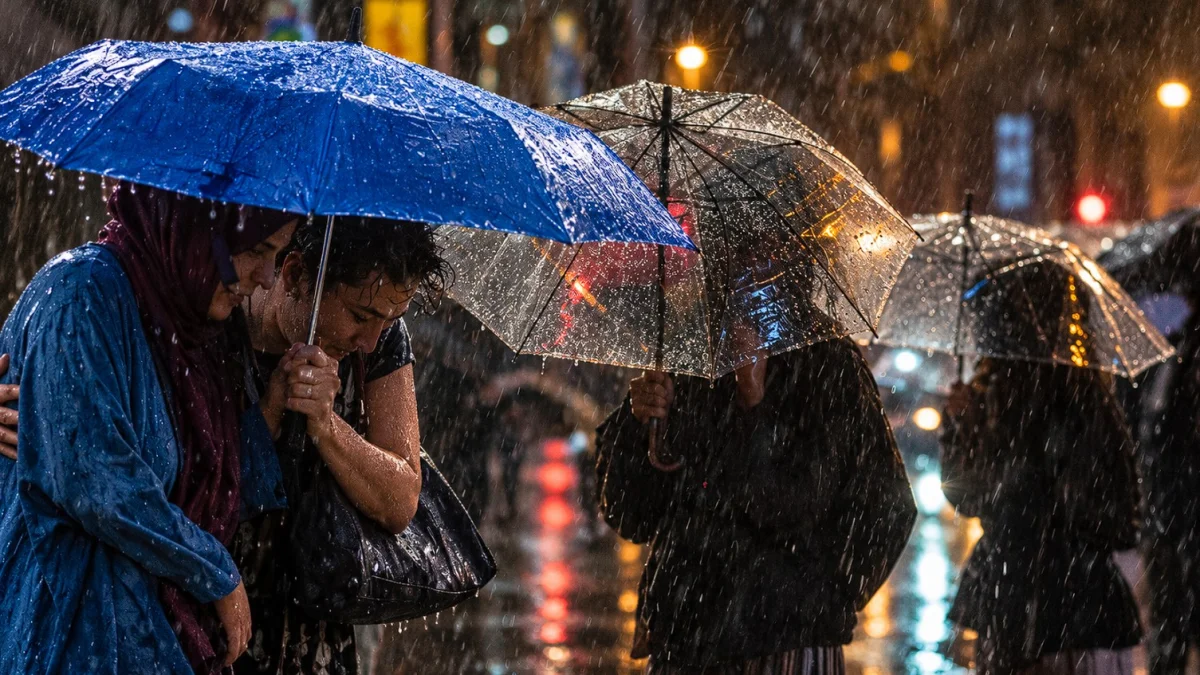 SON DAKİKA: Meteoroloji ve AKOM'dan peş peşe sağanak uyarısı! İstanbul için tarih belli oldu SON DAKİKA: Meteoroloji ve AKOM'dan peş peşe sağanak uyarısı! İstanbul için tarih belli oldu