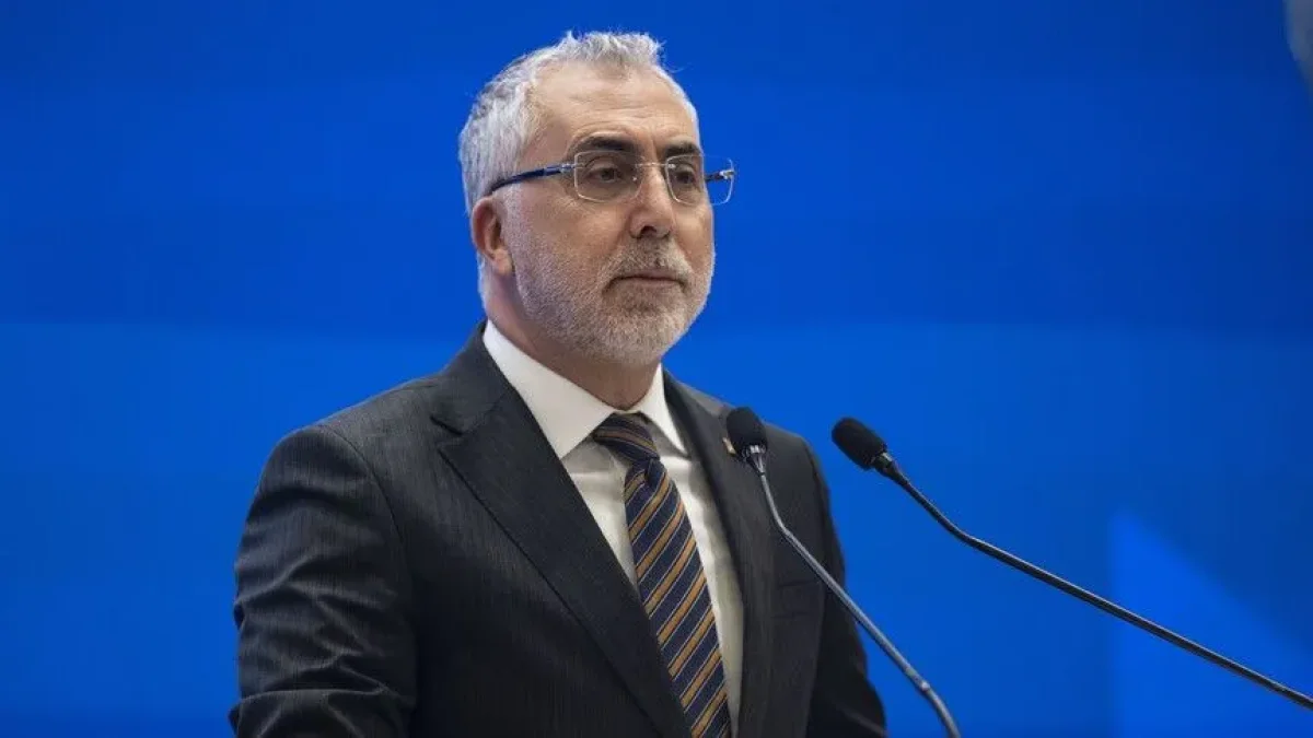 Bakan Işıkhan duyurdu: Öğrencilere kamu ve özel sektörde staj fırsatı! Başvurular başladı Bakan Işıkhan duyurdu: Öğrencilere kamu ve özel sektörde staj fırsatı! Başvurular başladı