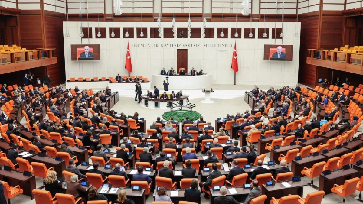 Fon tasfiye kanunu Resmi Gazete'de: Ödemeler ne zaman başlayacak? Fon tasfiye kanunu Resmi Gazete'de: Ödemeler ne zaman başlayacak?