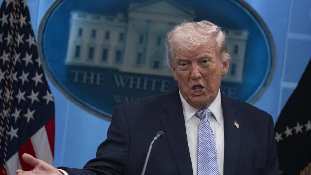 Trump çok yakında diyerek açıkladı: 'İki liderle toplantı düzenleyeceğiz' Trump çok yakında diyerek açıkladı: 'İki liderle toplantı düzenleyeceğiz'