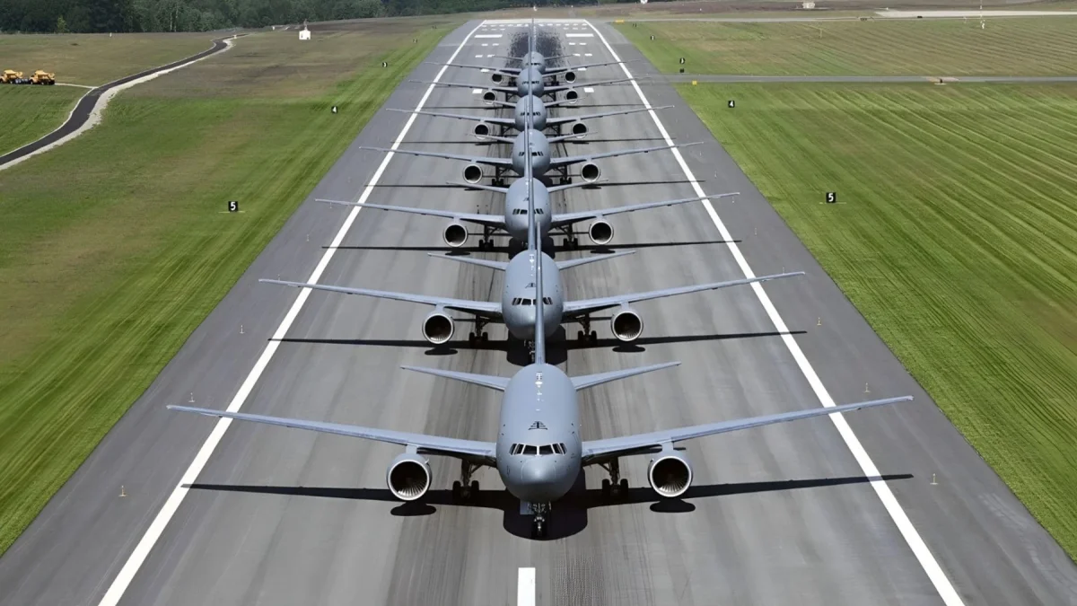 ABD Hava Kuvvetleri tanker uçaklarında yapay zekâ kokpit asistanı test edildi ABD Hava Kuvvetleri tanker uçaklarında yapay zekâ kokpit asistanı test edildi