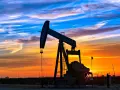 Brent petrol 102 doları gördü Brent petrol 102 doları gördü