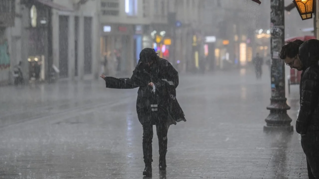 İstanbul'a yağmur geliyor! Harita güncellendi: 9 Temmuz'a dikkat