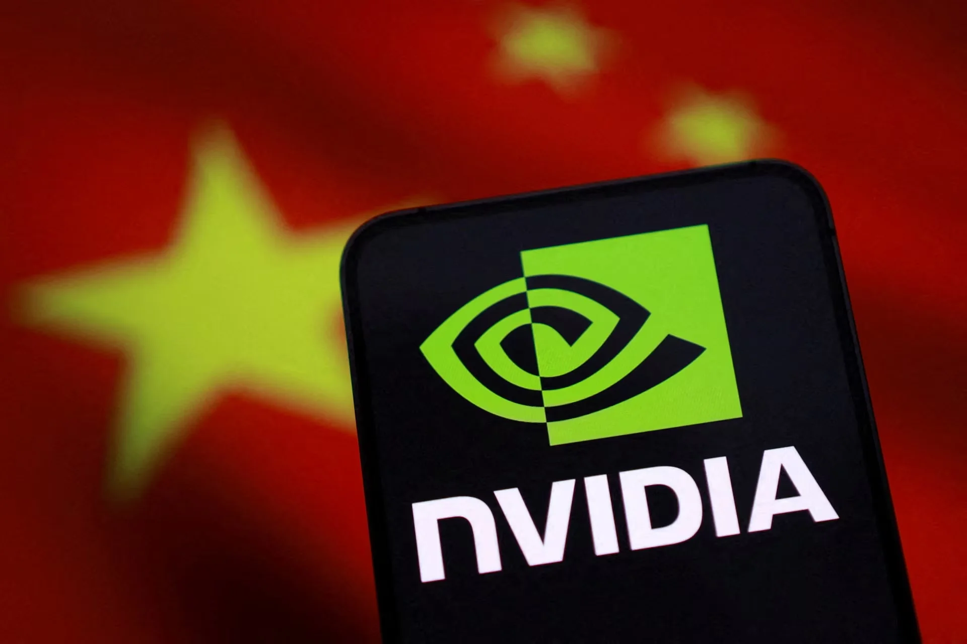 Nvidia, Çin çip denetimleri nedeniyle Asya’daki müşteri listesini yarıya indirdi