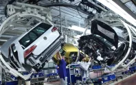 Almanya otomotivinde deprem: Volkswagen'de büyük işten çıkarma hazırlığı! Domino etkisi olabilir Almanya otomotivinde deprem: Volkswagen'de büyük işten çıkarma hazırlığı! Domino etkisi olabilir