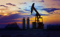 Petrol fiyatları gözünü 80 dolara dikti: Savaş piyasaları altüst etti