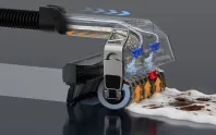 Sadece 2 litre suyla 20 dakikada araç temizliyor