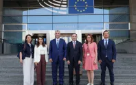 Bakan Bolat'tan Brüksel mesaisi: Made in EU ve Sanayi Hızlandırma Yasası'nın etkileri konuşuldu Bakan Bolat'tan Brüksel mesaisi: Made in EU ve Sanayi Hızlandırma Yasası'nın etkileri konuşuldu