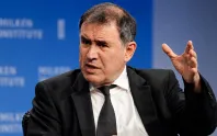 Kriz kahini Roubini: Evrensel temel gelir kaçınılmaz olabilir Kriz kahini Roubini: Evrensel temel gelir kaçınılmaz olabilir