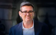 İngiltere'de yeni hükümet kuruluyor: İşçi Partisi lideri Andy Burnham ülkenin başbakanı oldu İngiltere'de yeni hükümet kuruluyor: İşçi Partisi lideri Andy Burnham ülkenin başbakanı oldu