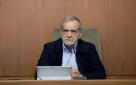 İran Cumhurbaşkanı Pezeşkiyan'dan uyarı: Ekonomik baskılar askeri kazanımlara zarar verebilir İran Cumhurbaşkanı Pezeşkiyan'dan uyarı: Ekonomik baskılar askeri kazanımlara zarar verebilir