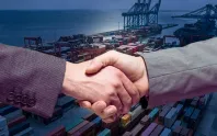 İlk 6 ayda yoğun ticaret diplomasisi: Yılın ilk yarısında 57 ülkeyle 152 üst düzey temas kuruldu İlk 6 ayda yoğun ticaret diplomasisi: Yılın ilk yarısında 57 ülkeyle 152 üst düzey temas kuruldu