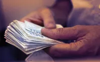 Kredi çekecek herkesi ilgilendiriyor: Sözleşme detayına dikkat: Artık tüketiciler ödeyebilir