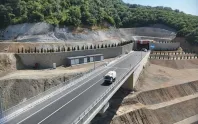 Yolculuk süresi 30 dakikaya düşecek: Yalova Armutlu Yolu yarın hizmete açılacak Yolculuk süresi 30 dakikaya düşecek: Yalova Armutlu Yolu yarın hizmete açılacak