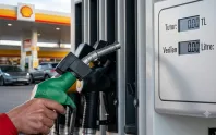 Akaryakıt zam son dakika: Motorin litre fiyatına zam geliyor! Benzine zam gelecek mi? Akaryakıt zam son dakika: Motorin litre fiyatına zam geliyor! Benzine zam gelecek mi?