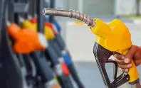 Benzine zam veya indirim var mı? Benzine zam veya indirim var mı?
