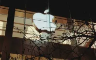 Piyasa değerinde zirve el değiştirdi: Apple yeniden dünyanın en değerli şirketi
