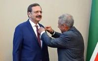 Tataristan'dan TOBB Başkanı Hisarcıklıoğlu'na 'Dostluk Nişanı'
