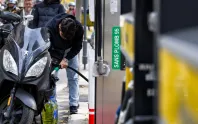 Belçika'da motorin litre fiyatı rekor kırdı Belçika'da motorin litre fiyatı rekor kırdı