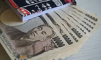 Yen dolar karşısında 1986’dan beri en düşük seviyesini gördü