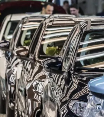 Otomotiv sektöründe 2027 ihracat hedefi: 45,5 milyar dolar ile yeni rekor bekleniyor Otomotiv sektöründe 2027 ihracat hedefi: 45,5 milyar dolar ile yeni rekor bekleniyor