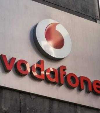 Vodafone’un en büyük hissedarı Fransız milyarder Xavier Niel oldu