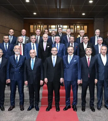Hisarcıklıoğlu ve yönetim kurulu üyeleri TCMB Başkanı Karahan ile görüştü: 'Finansman reel sektörün oksijenidir'