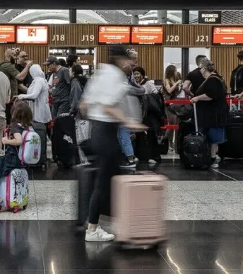 Türk turistlerin yurt dışı harcaması 5,2 milyar dolar