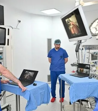 TEKNOFEST Mavi Vatan’da 5G ile robotik cerrahi: TCG Anadolu’dan canlı bağlantı TEKNOFEST Mavi Vatan’da 5G ile robotik cerrahi: TCG Anadolu’dan canlı bağlantı