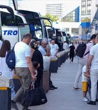 Yaz sonu yoğunluğu başladı: Şehirler arası otobüslerde bilet talebi artıyor