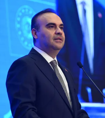 Bakan Kacır: Sanayi katma değerini yükseltmek için çalışacağız Bakan Kacır: Sanayi katma değerini yükseltmek için çalışacağız