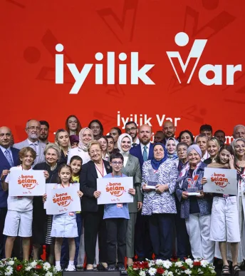 'İyilik Var' 81 ilde esnafı ihtiyaç sahipleriyle buluşturacak: Platform devreye girdi 'İyilik Var' 81 ilde esnafı ihtiyaç sahipleriyle buluşturacak: Platform devreye girdi
