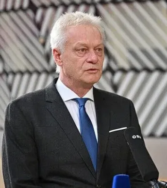 Almanya Tarım Bakanı Rainer Türkiye’ye geliyor: Gündem ticaret ve tarım Almanya Tarım Bakanı Rainer Türkiye’ye geliyor: Gündem ticaret ve tarım