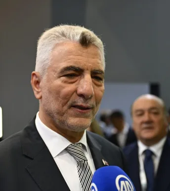 70 ülkeden alım heyeti katıldı: Bakan Bolat MÜSİAD EXPO 2026'da değerlendirmelerde bulundu 70 ülkeden alım heyeti katıldı: Bakan Bolat MÜSİAD EXPO 2026'da değerlendirmelerde bulundu