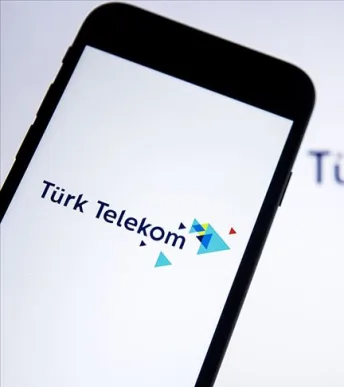 Milli teknoloji hamlesinde yeni adım: Yerli cep telefonu Malatya'da üretilecek